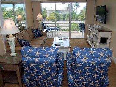 Gulf View From this Sanibel Vacation Condo